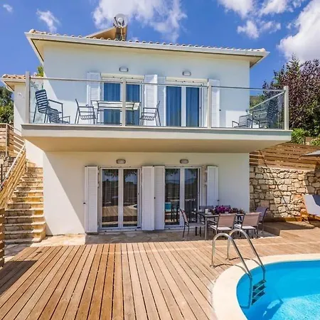 Ai Giannis Sleeps 4 Pool Air Con Wifi Marathiás