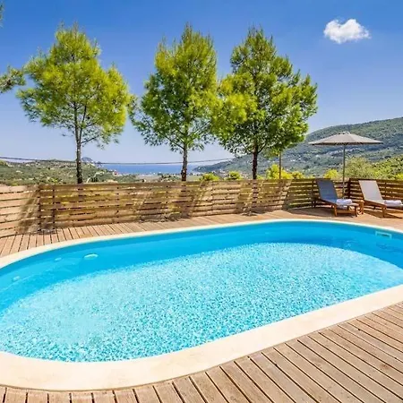 Villa Ai Giannis Sleeps 4 Pool Air Con Wifi Marathiás