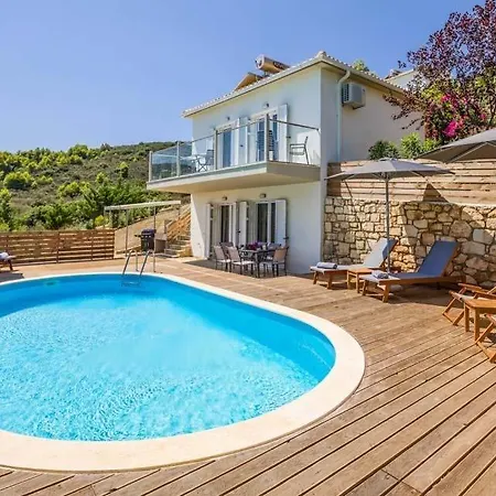 Villa Ai Giannis Sleeps 4 Pool Air Con Wifi Marathiás